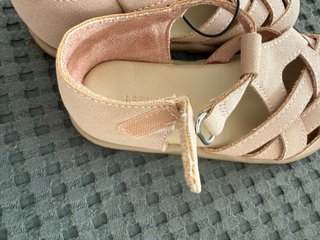Sandalias barefoot niña rosa