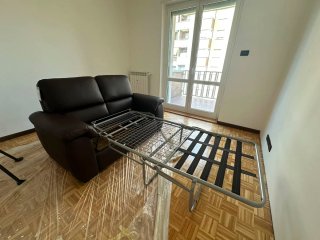Divano letto in pelle marrone L170xP95xH100