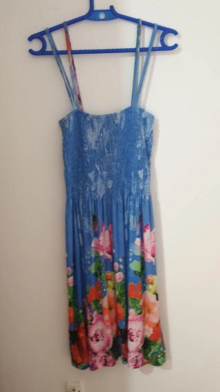 Vestido floral azul talla L