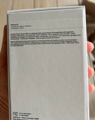 iPhone 14 256GB Starlight