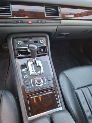 AUDI A8 3.0 TDI QUATTRO TIPTRONIC