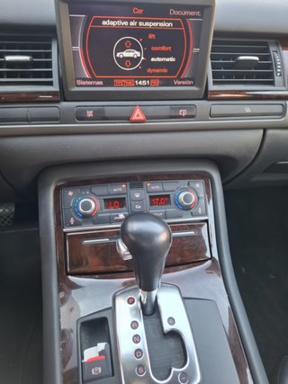 AUDI A8 3.0 TDI QUATTRO TIPTRONIC