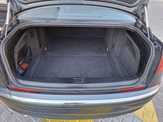 AUDI A8 3.0 TDI QUATTRO TIPTRONIC