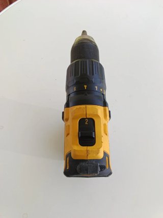 TALADRO DEWALT PERCUTOR BATERÍA DCD778