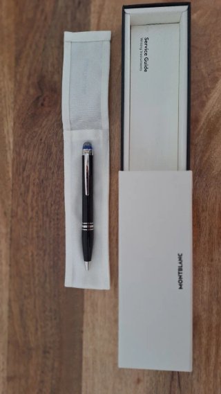 Bolígrafo Montblanc Starwalker Precious Resin