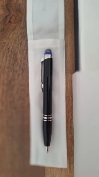 Bolígrafo Montblanc Starwalker Precious Resin