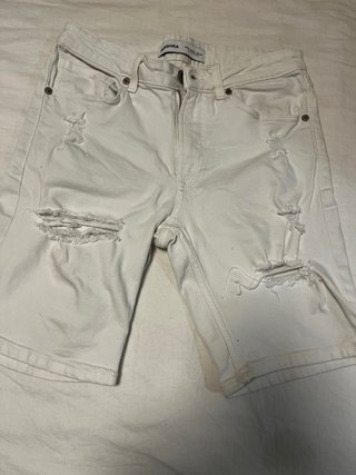 2 Bermudas Bershka T.38 Desgastadas
