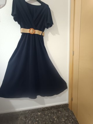 Vestido largo con volantes