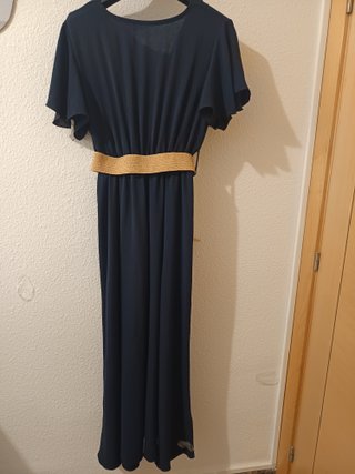 Vestido largo con volantes