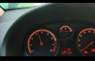 Opel Corsa 2010 gasolina
