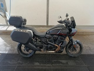 Harley Davidson Pan America 1250 ST Negra