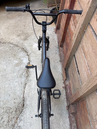 Bicicleta BMX gris