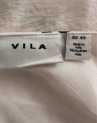 Vestido de fiesta floral de un hombro