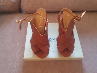 Sandalias MARYPAZ Talla 36