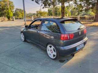 SEAT Ibiza 2001