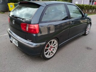 SEAT Ibiza 2001