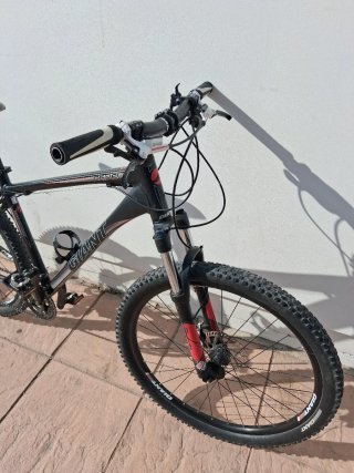 Bicicleta Giant Montaña Negra