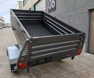 NUEVO: Remolque basculante todoterreno 250x150x72