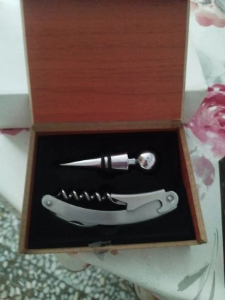 Set abridor de vino y tapón