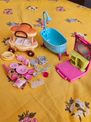 Lotto misto Giocattoli Hello Kitty & Barbie