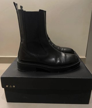 Botines  ALPE negros piel