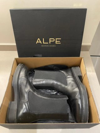 Botines  ALPE negros piel
