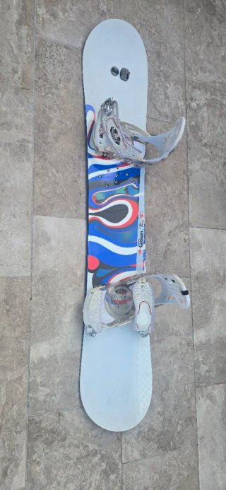 Tabla Snow Burton + fijaciones k2 +funda Ros
