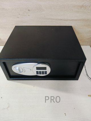 Caja Fuerte de Seguridad - Amazon Basics