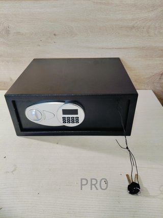 Caja Fuerte de Seguridad - Amazon Basics