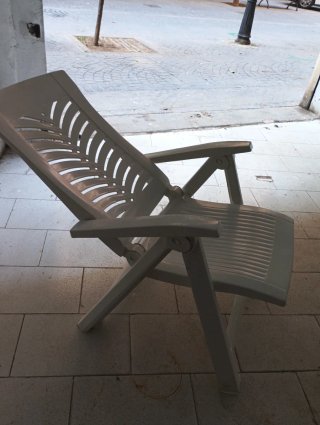 Silla de jardín plegable con cojín