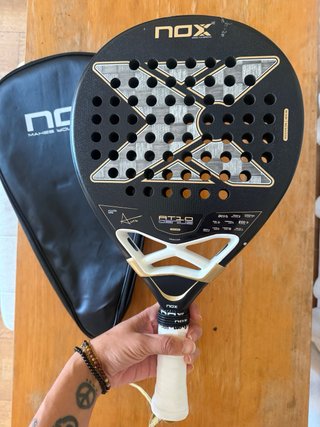 Pala Padel Nox AT10 Luxury Genius 18K