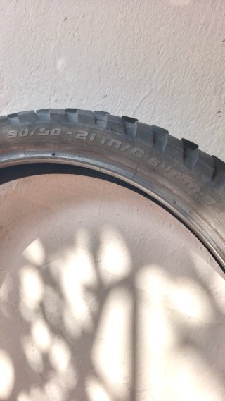 Neumático Metzeler Karoo 4 90/90-21