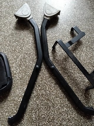 Soporte Givi Suzuki RF 600/900 Negro