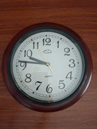 Orologio da parete funzionante