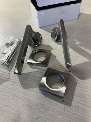 Manetas para puertas