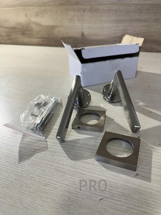 Manetas para puertas
