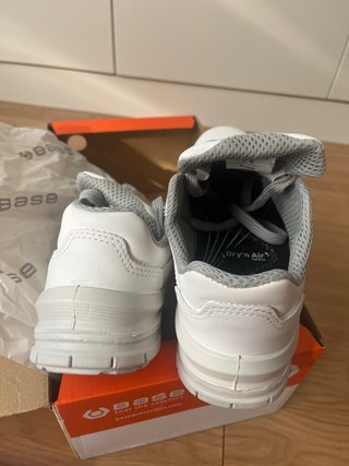 Zapatos seguridad mujer hostelería/sanidad