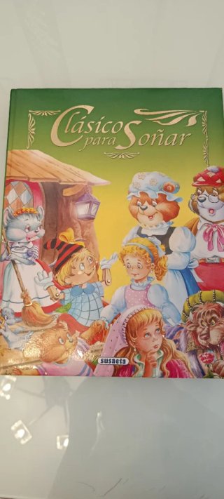 Libro de Cuentos "Clasicos para Soñar"