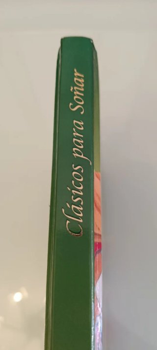 Libro de Cuentos "Clasicos para Soñar"