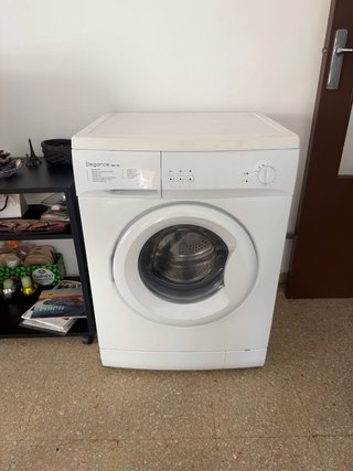 Lavadora Elegance EWM 1081 Carga Frontal