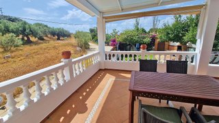 Chalet en venta en Alfarnatejo