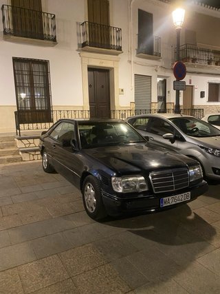 Mercedes-Benz Clase E 1992