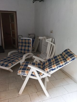 Tumbona plegable de plástico para jardín