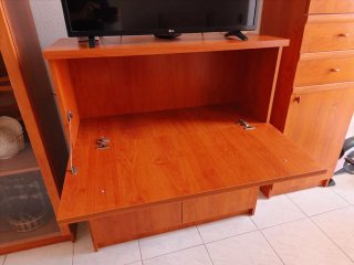 Mueble modular para sala, laminado sapelly