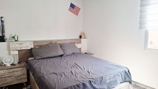 Piso en venta en Monserrat
