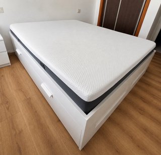 Estructura de cama BRIMNES + somier Luröy.