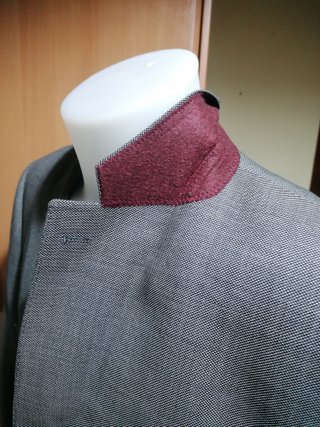 Traje 200€ Cortefiel elegante + regalo