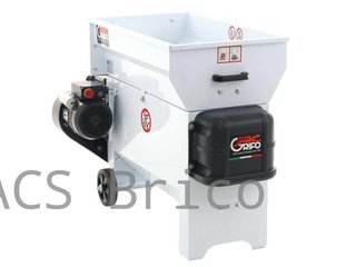 Despalilladora Chapa de Uva con Bomba - 2 HP - 2000 kg/h - 87x50 cm - Grifo
