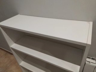Estantería Blanca de Madera