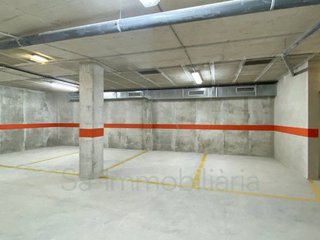 Garaje en venta en Castell (Es)